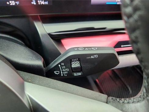 Used 2025 BMW i5 eDrive40i w/ M Sport Package image 42