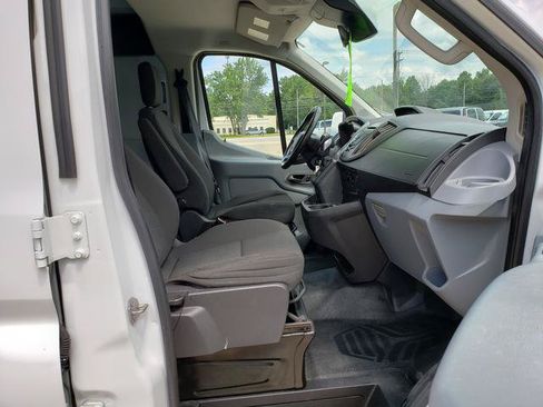 Used 2016 Ford Transit 250 130 Low Roof RWD image 16