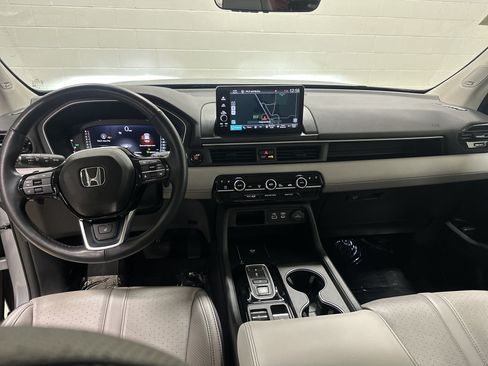 Used 2023 Honda Pilot Elite image 29