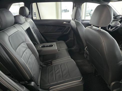 Used 2023 Volkswagen Tiguan SEL R-Line AWD/4WD image 41