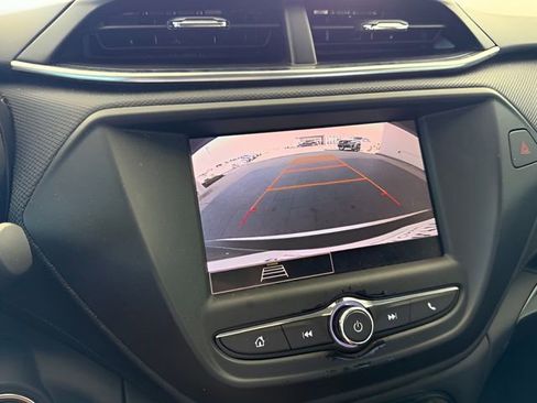 Used 2023 Chevrolet TrailBlazer LT image 40