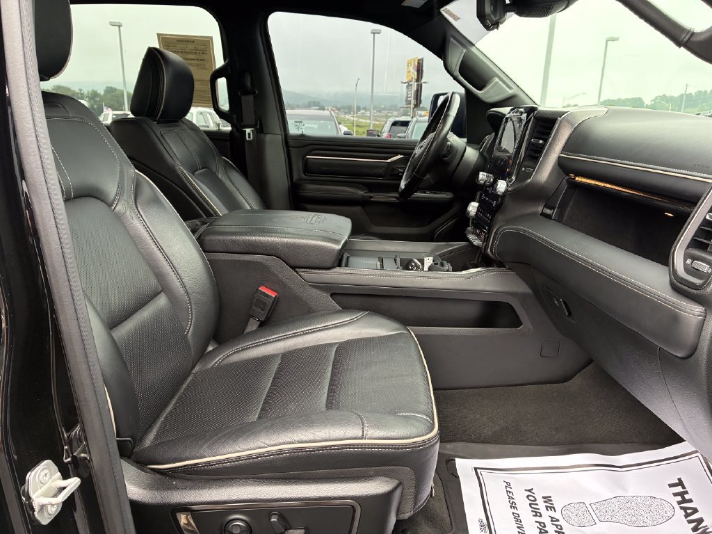 Used 2024 RAM 1500 Limited AWD/4WD image 24