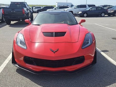 Used 2016 Chevrolet Corvette Z06 w/ 3LZ Preferred Equipment Group RWD image 3