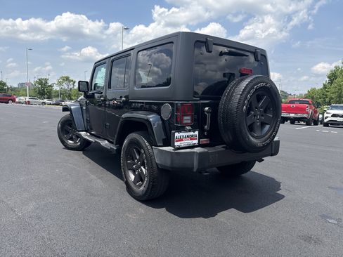 Used 2016 Jeep Wrangler Unlimited Sport AWD/4WD image 5