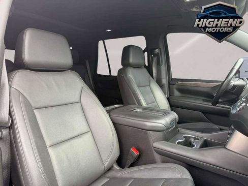 Used 2022 Chevrolet Tahoe LT w/ Luxury Package image 24