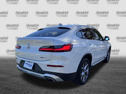 Used 2024 BMW X4 xDrive30i w/ Premium Package image 9