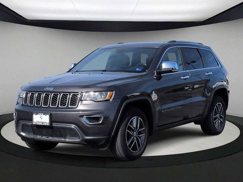 Used 2018 Jeep Grand Cherokee Limited image 4