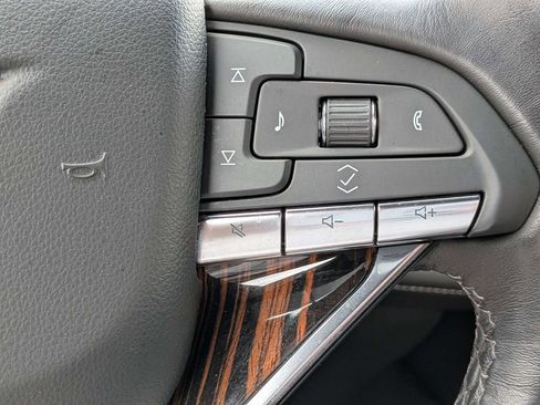 Certified 2021 Cadillac Escalade Premium Luxury w/ LPO, Illumination Package AWD/4WD image 30