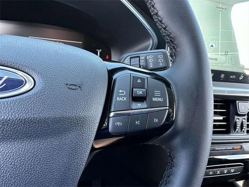 New 2025 Ford Escape SE image 22