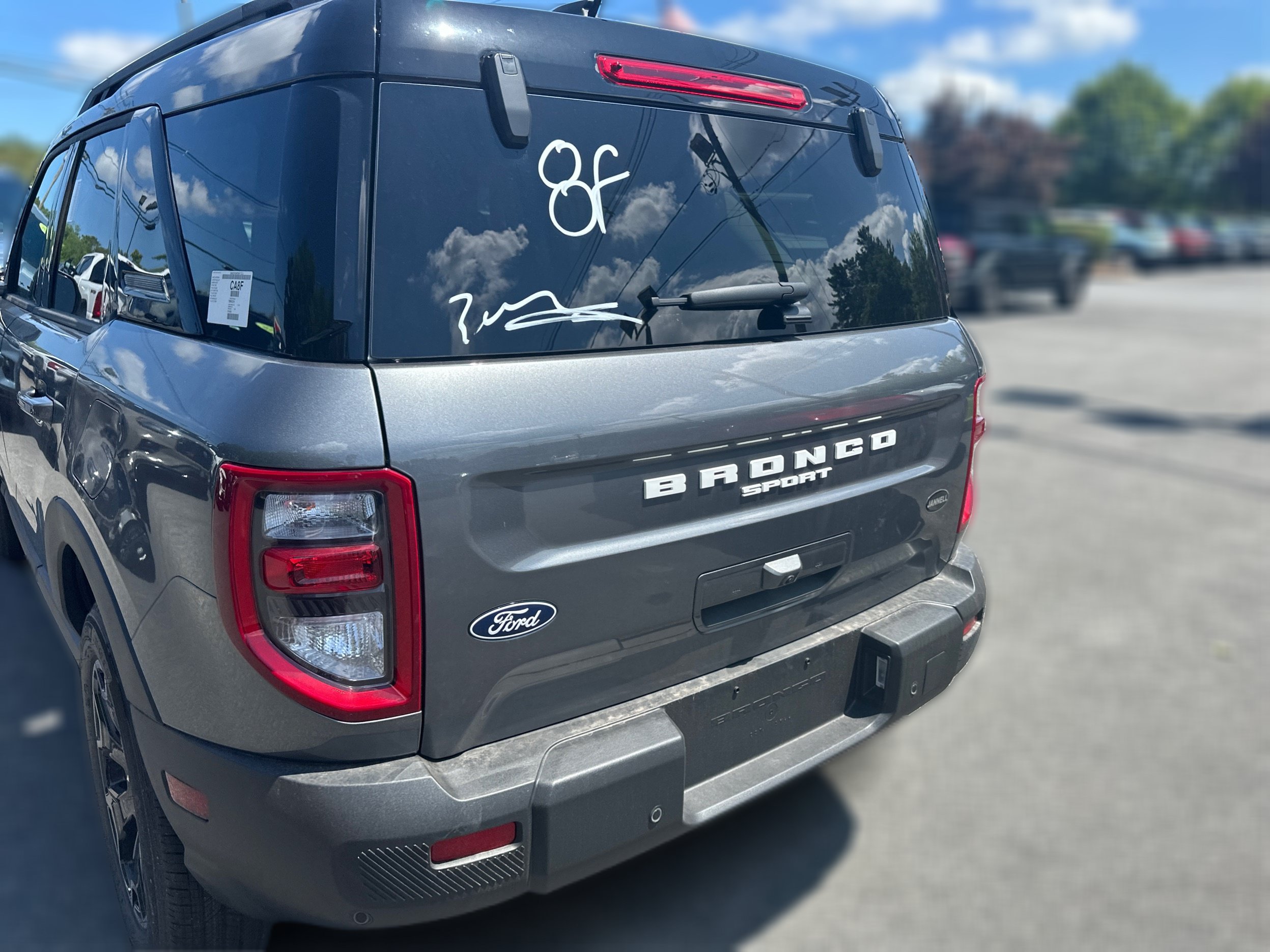 New 2026 Ford Bronco Sport Outer Banks w/ Outer Banks Tech Package+ AWD/4WD image 23