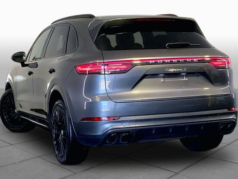 Used 2019 Porsche Cayenne S AWD/4WD image 12