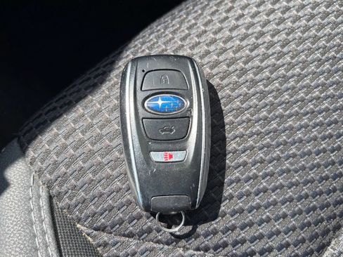 Used 2022 Subaru Forester Premium AWD/4WD image 33