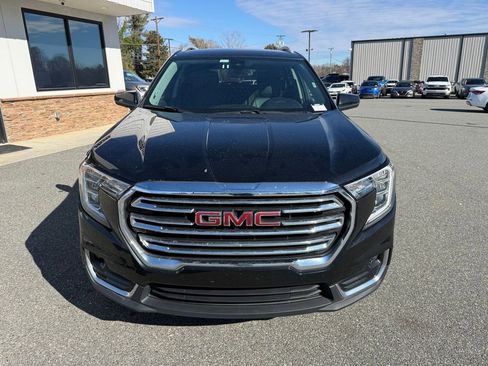Used 2024 GMC Terrain SLT image 10