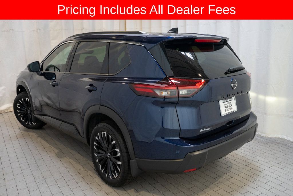 Used 2026 Nissan Rogue Dark Armor FWD image 3