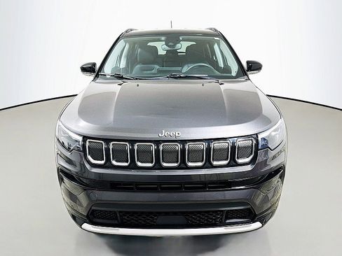Used 2022 Jeep Compass Limited w/ Elite Group image 2
