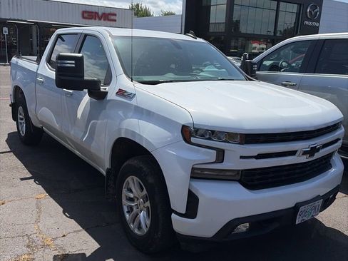 Used 2022 Chevrolet Silverado 1500 RST w/ Convenience Package II AWD/4WD image 2