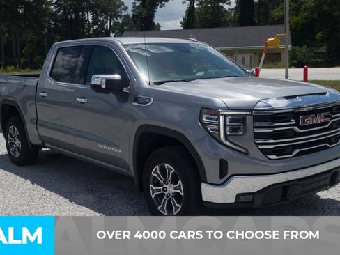 Used 2025 GMC Sierra 1500 SLT RWD image 2