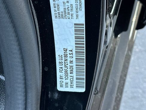 New 2026 RAM 1500 Laramie AWD/4WD image 27