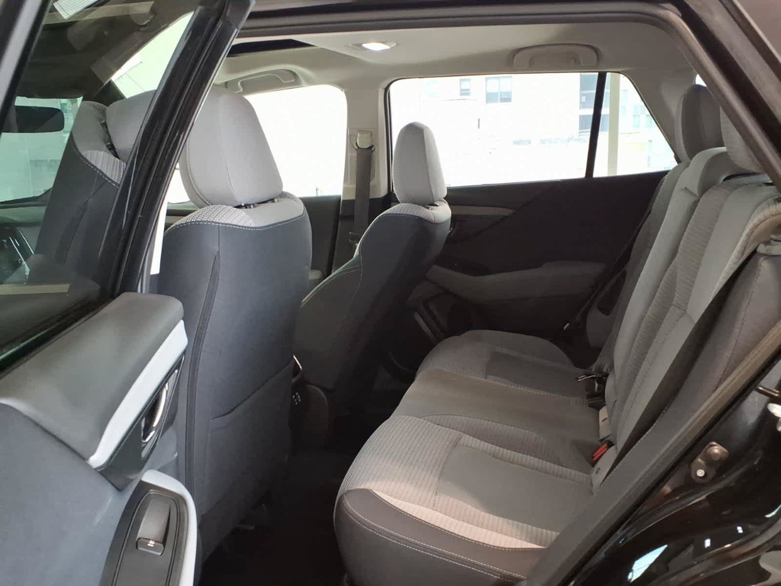 Used 2023 Subaru Outback Premium AWD/4WD image 13