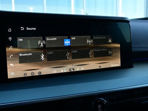 Certified 2025 Nissan Murano Platinum w/ Cargo Package image 35