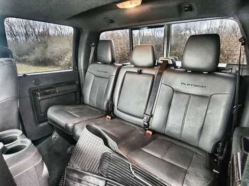 Used 2016 Ford F350 Platinum w/ Platinum Package image 26