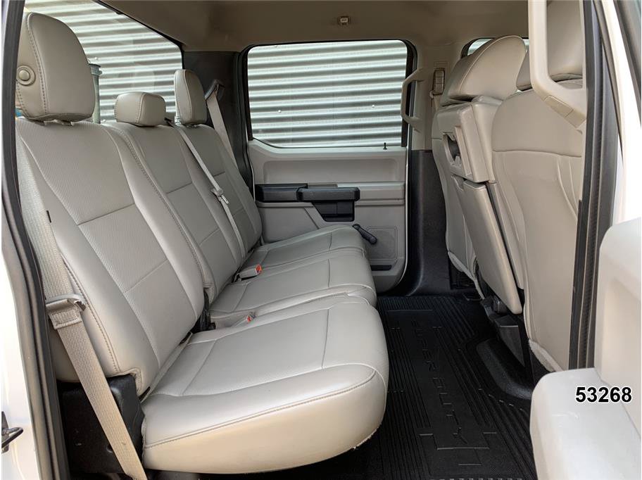 Used 2018 Ford F550 2WD Crew Cab Super Duty image 24
