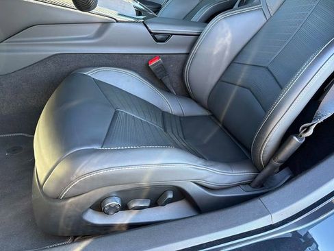 Used 2024 Chevrolet Corvette Z06 w/ Z07 Performance Package image 17