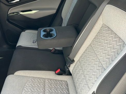 Used 2024 Chevrolet Equinox LT image 12
