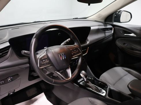 Used 2024 Buick Encore GX Preferred image 14