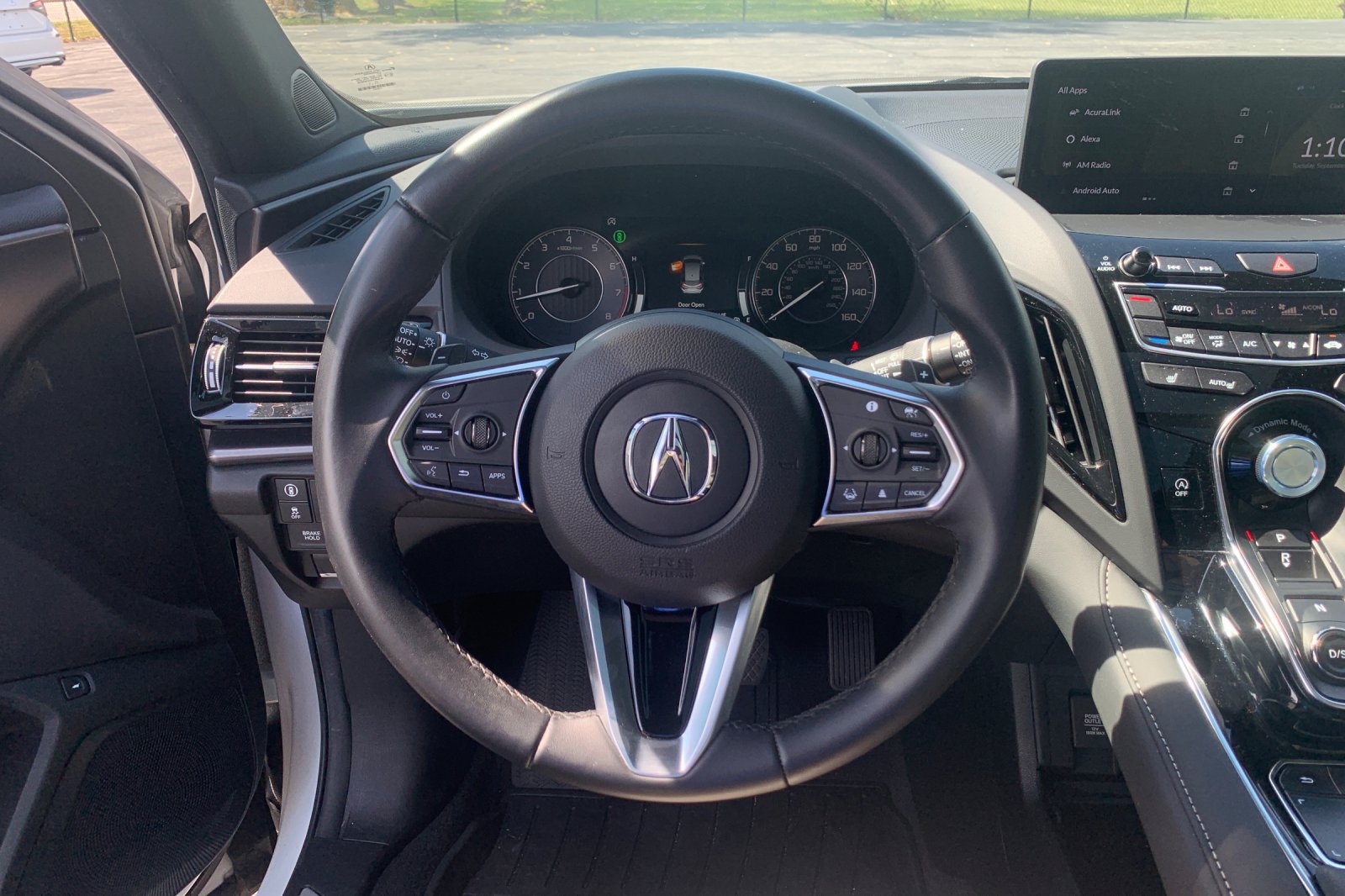 Used 2025 Acura RDX SH-AWD image 28