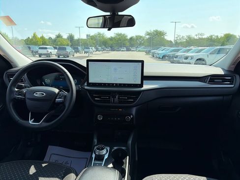 Used 2023 Ford Escape Active w/ Tech Pack #2 AWD/4WD image 35