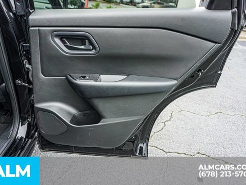 Used 2024 Nissan Rogue S FWD image 51