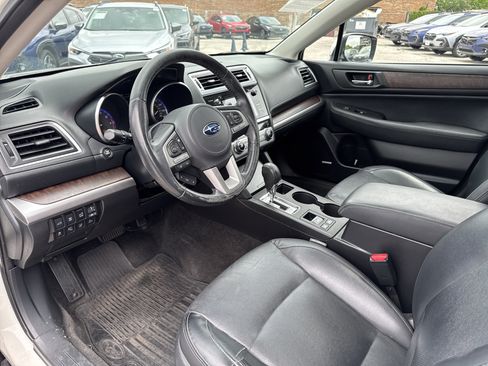 Used 2015 Subaru Outback 3.6R Limited AWD/4WD image 28