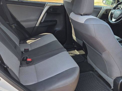 Used 2014 Toyota RAV4 LE FWD image 15