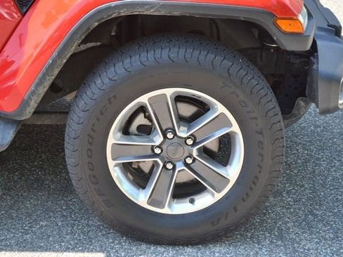 Used 2021 Jeep Wrangler Unlimited Sahara AWD/4WD image 10