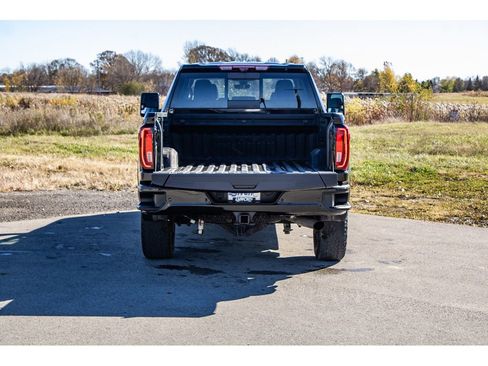 Used 2023 GMC Sierra 2500 Denali w/ Denali Ultimate Package image 7