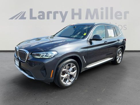 Used 2022 BMW X3 xDrive30i w/ Premium Package image 1