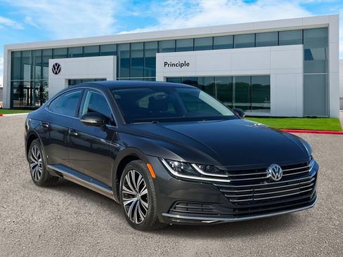 Used 2019 Volkswagen Arteon SE image 2