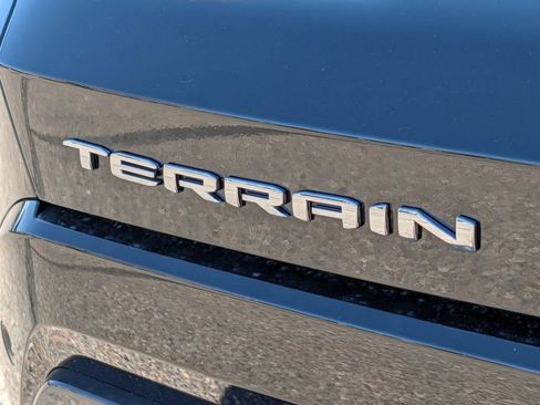 New 2026 GMC Terrain AT4 w/ Technology Package II AWD/4WD image 19