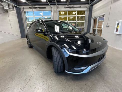 Used 2023 Hyundai Ioniq 5 SE RWD image 7