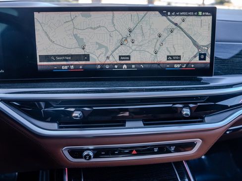 Used 2024 BMW X7 M60i w/ Executive Package image 11