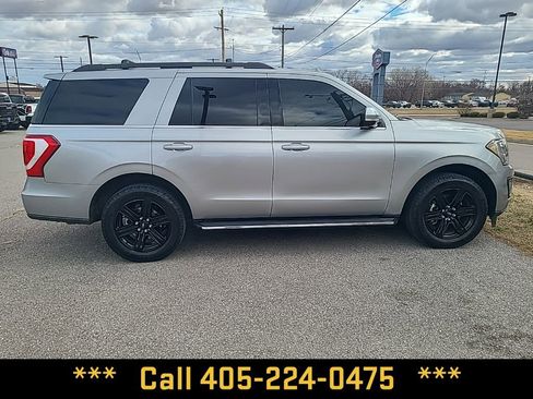 Used 2021 Ford Expedition XLT image 14