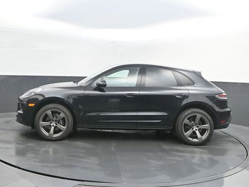 New 2025 Porsche Macan image 2