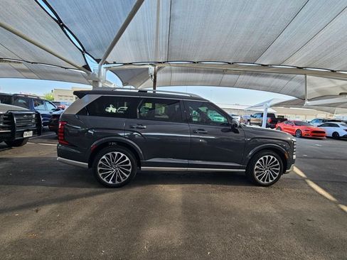 Certified 2026 Hyundai Palisade Calligraphy FWD image 4