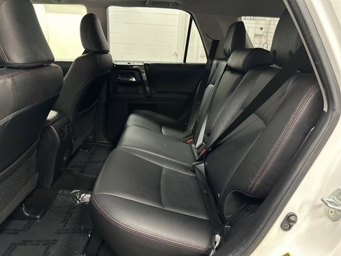 Used 2020 Toyota 4Runner Venture image 35