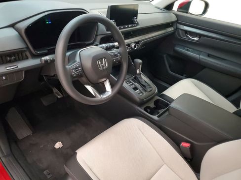 Used 2023 Honda CR-V LX image 2