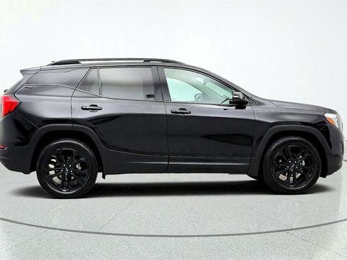 Used 2021 GMC Terrain SLT w/ Elevation Edition FWD image 4