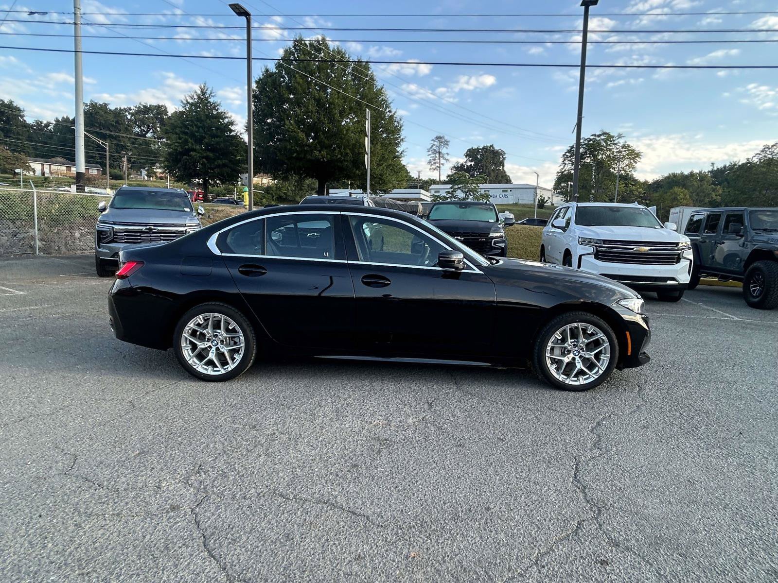 Used 2026 BMW 330i xDrive Sedan AWD/4WD image 8