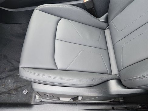 New 2025 Audi Q3 2.0T Premium image 23