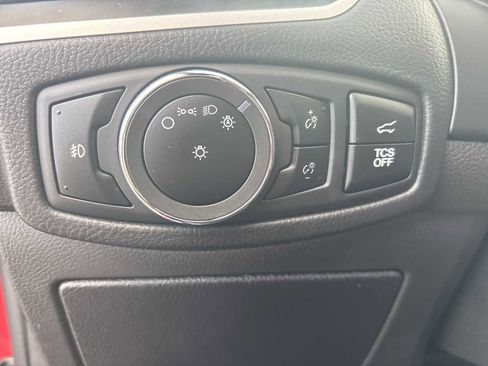 Used 2024 Ford Edge ST-Line image 18